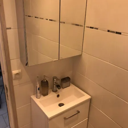 La Petite Oasis, Newly Renovated *