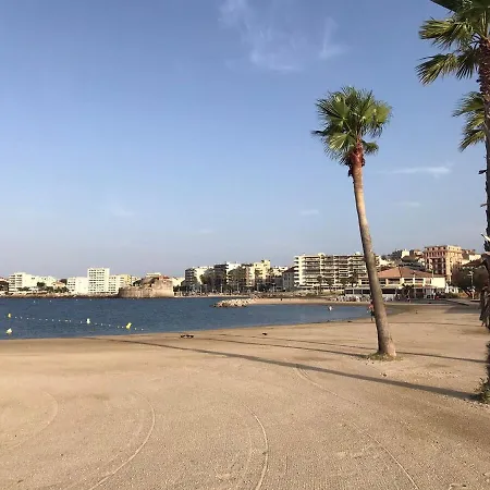 La Petite Oasis, Newly Renovated 公寓 土伦